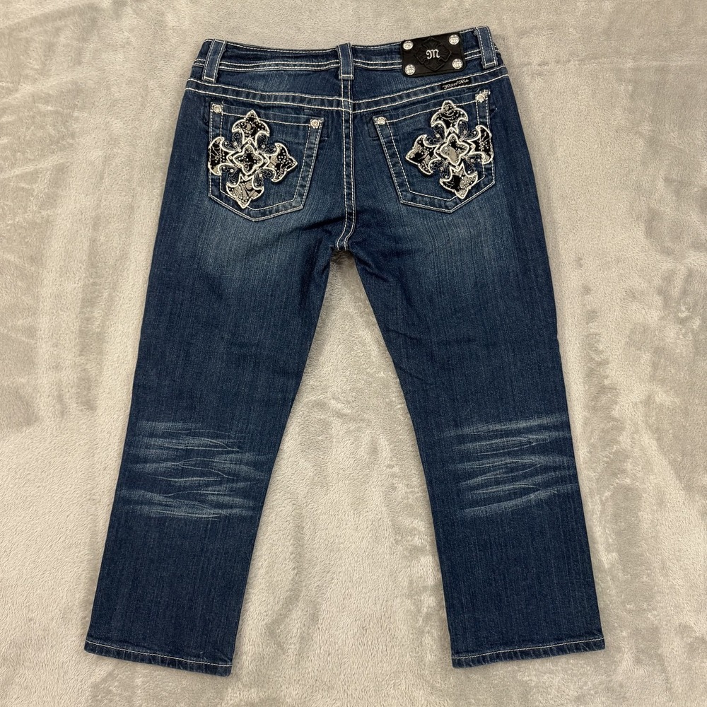 Miss Me Capri Jeans Womens 32x23.5 Buckle‎ Easy Embellished Thick Stitch Stretch